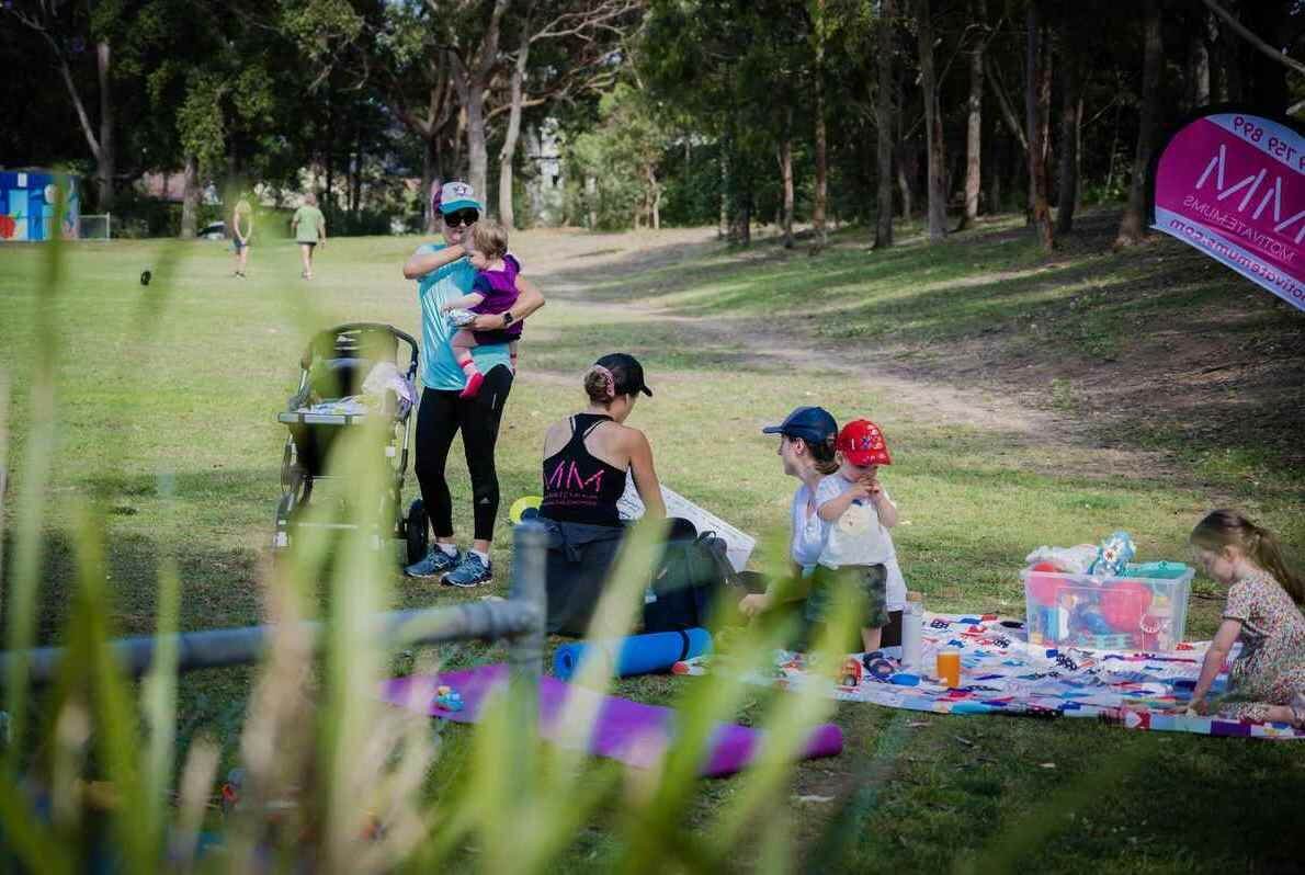 What happens at a Mums and Bubs exercise class?